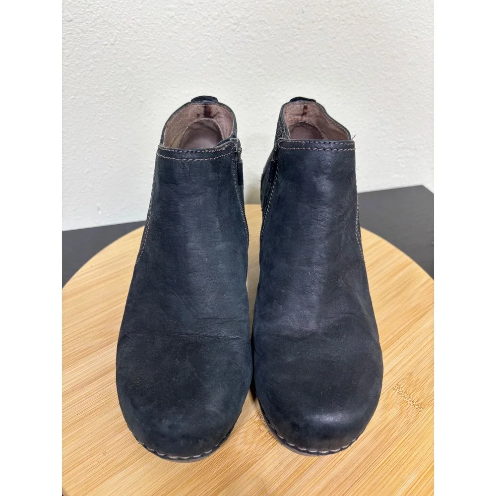 Dansko Susan Wedge Booties 38 US 7.5-8 Black Nubuck Leather Side Zip Ankle Boots